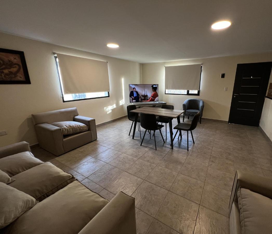 Terminal Suites El Calafate Esterno foto