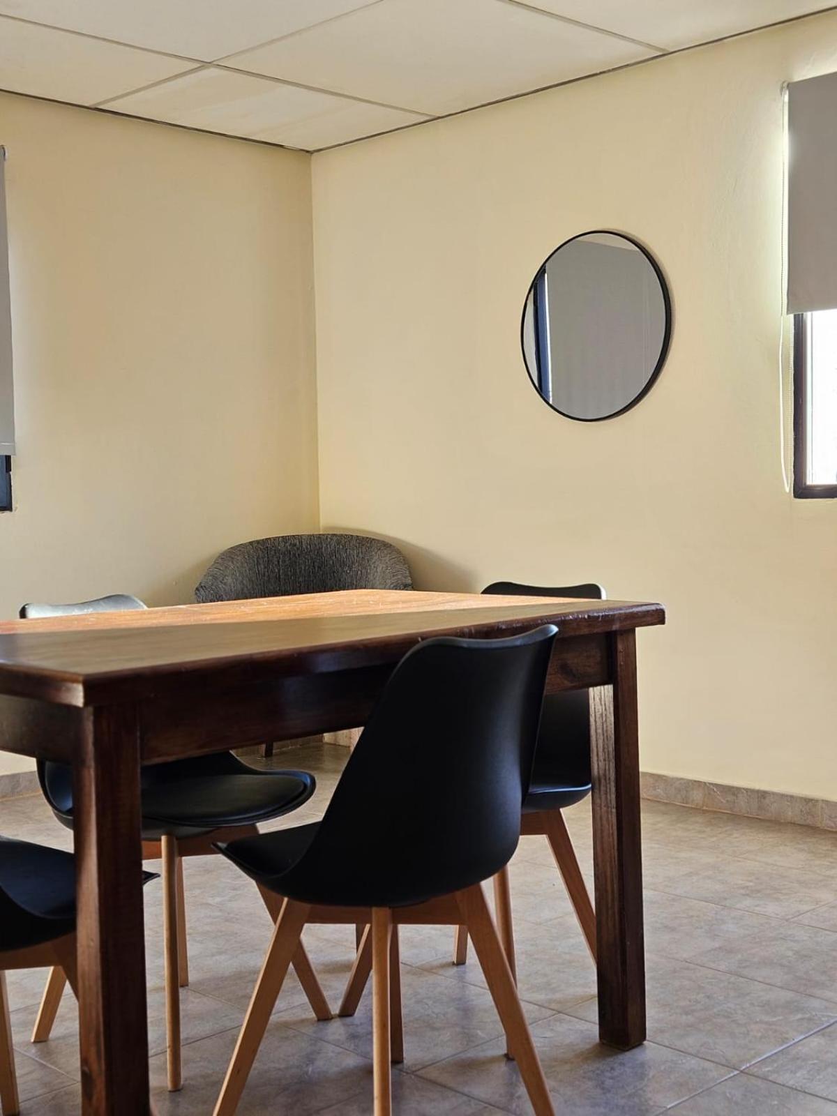 Terminal Suites El Calafate Esterno foto