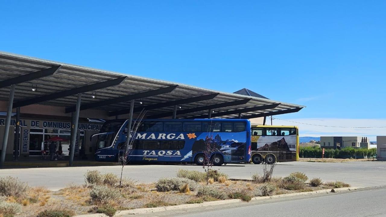 Terminal Suites El Calafate Esterno foto